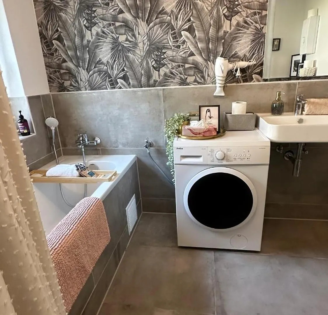 Deluxe Apartement Mit Terrasse دوسبرغ