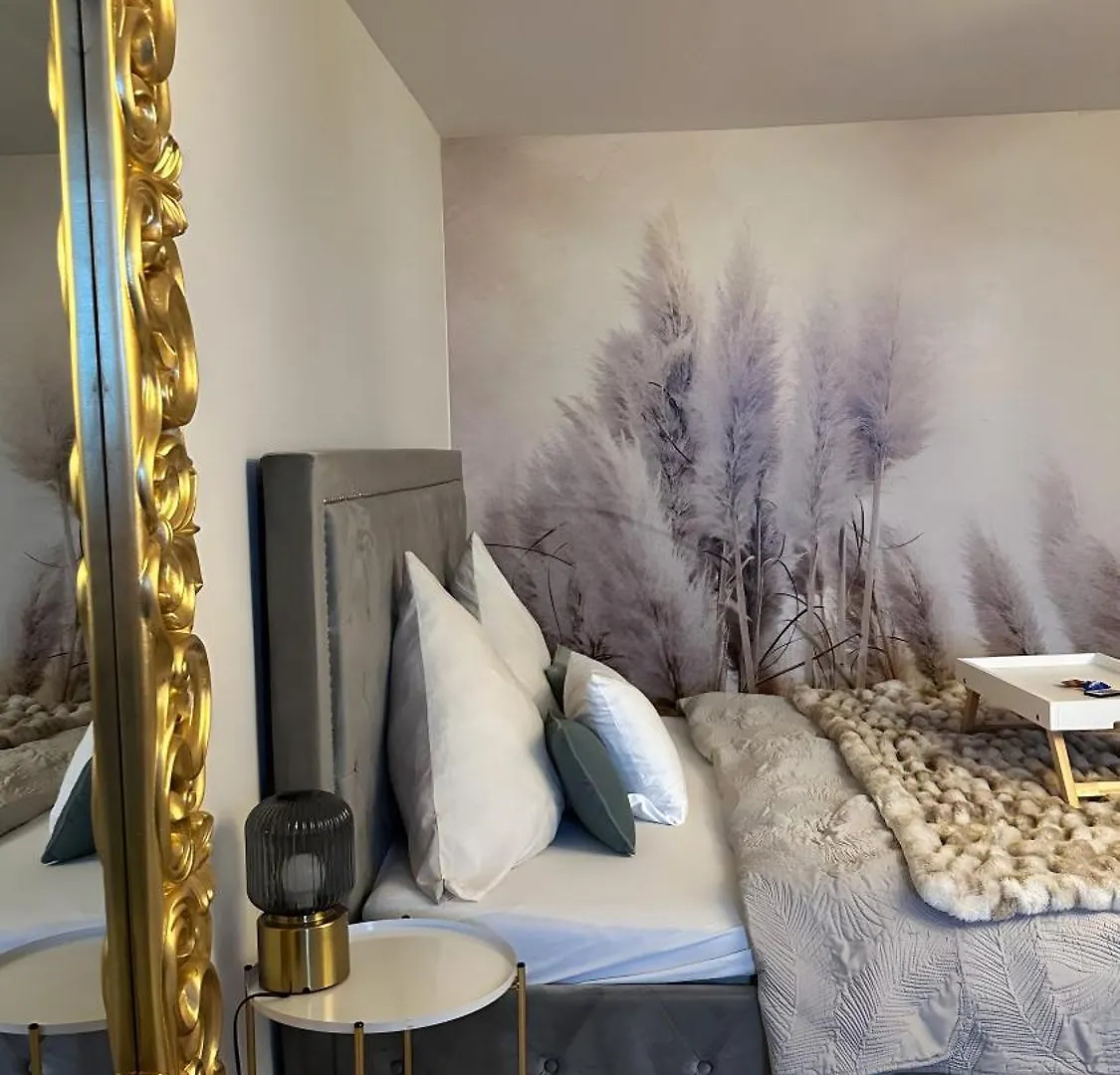Deluxe Apartement Mit Terrasse دوسبرغ
